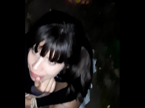 ❤️ Na rúa pene inchado a cambio de doces ❌ Follar en nós ❤
